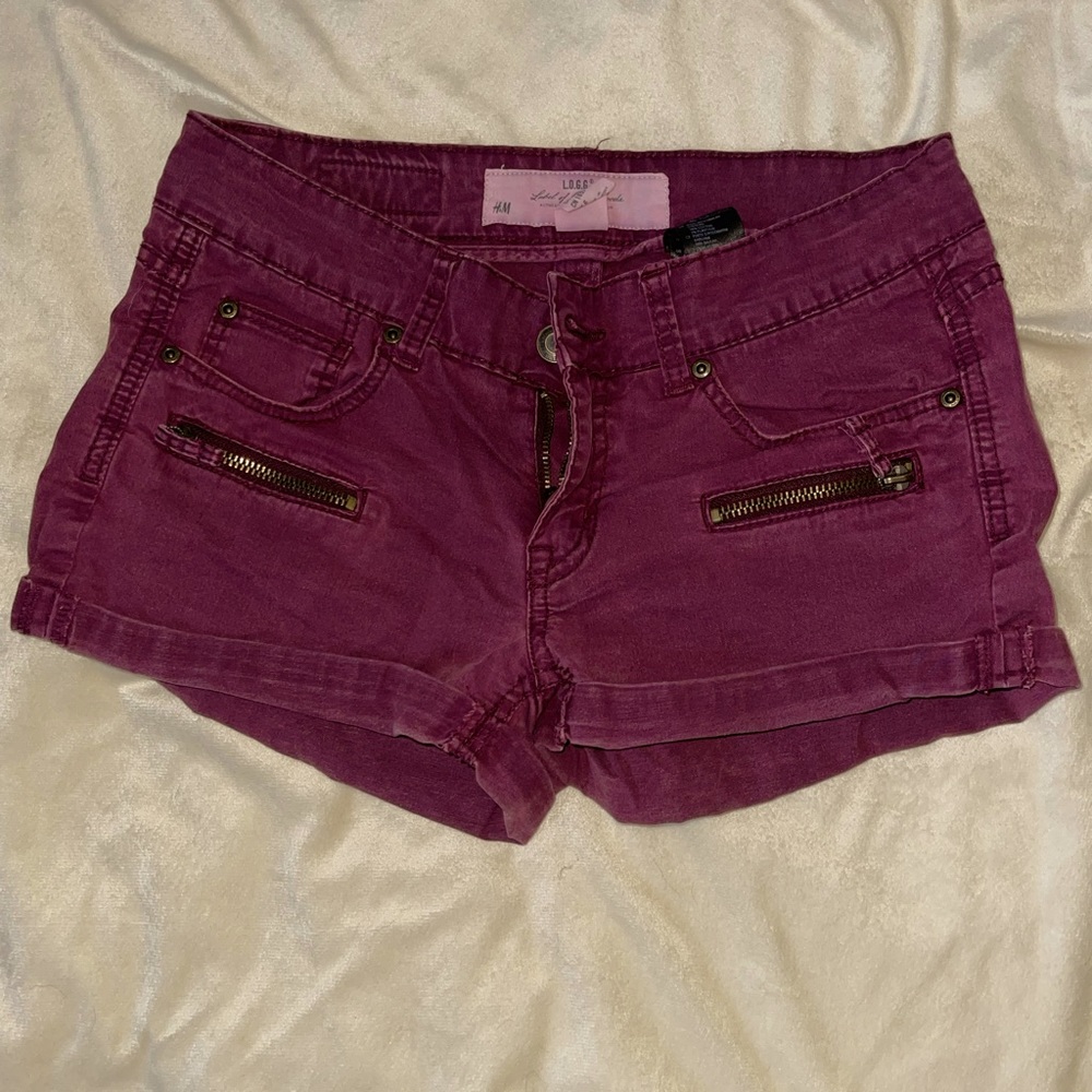 Purple cargo short shorts